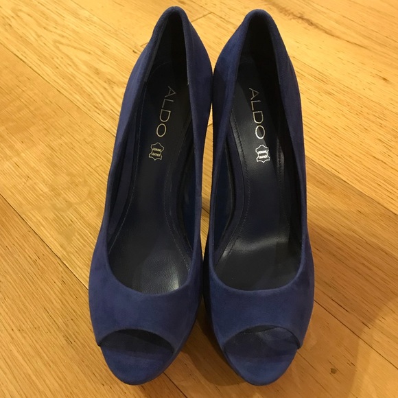 ALDO Royal Blue Genuine Suede Platform Pumps - Picture 2 of 8